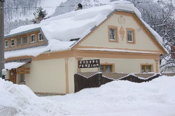 Slovensko Privát Staré Hory, Exteriér